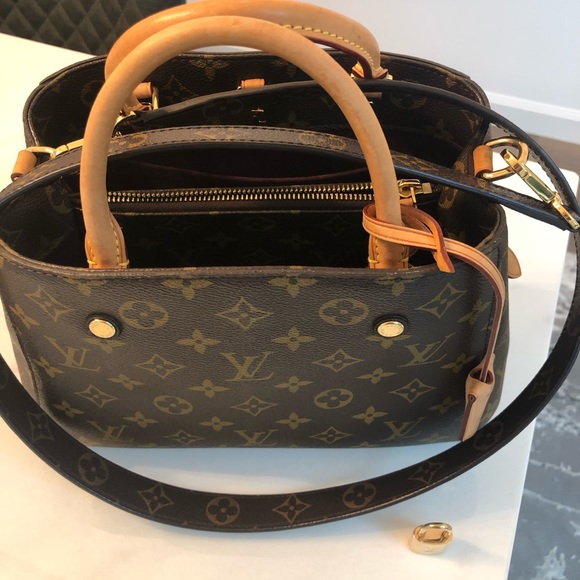 Louis Vuitton Montaigne BB Mint Condition